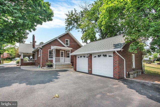 5029 LINCOLN HWY W, Thomasville, PA 17364