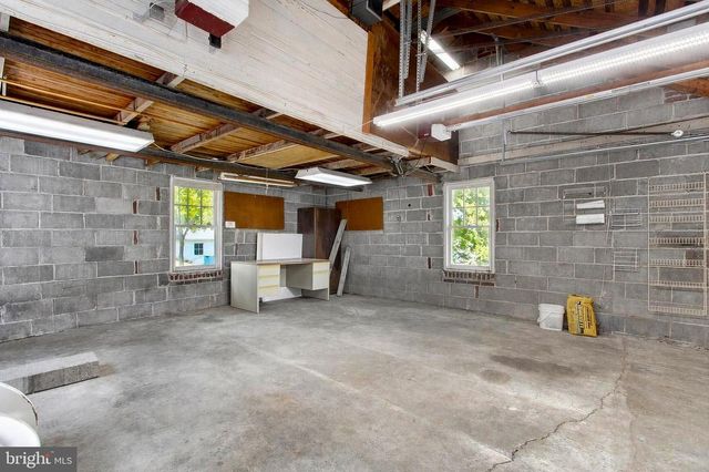 5029 LINCOLN HWY W, Thomasville, PA 17364