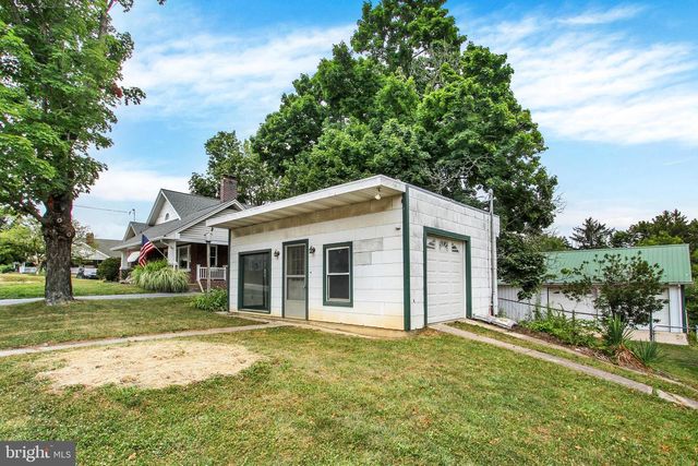 5029 LINCOLN HWY W, Thomasville, PA 17364