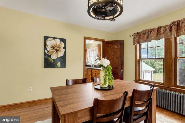 5029 LINCOLN HWY W, Thomasville, PA 17364
