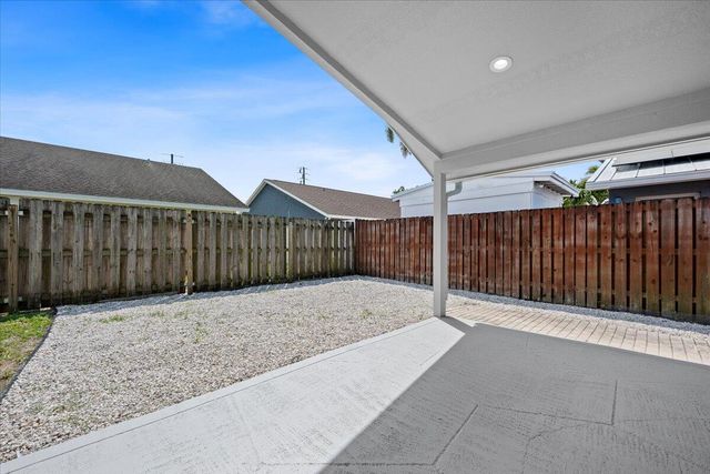 6334 Foster Street, Jupiter, FL 33458