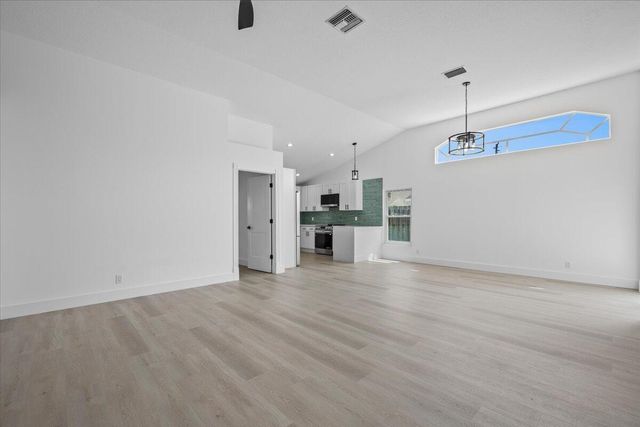 6334 Foster Street, Jupiter, FL 33458