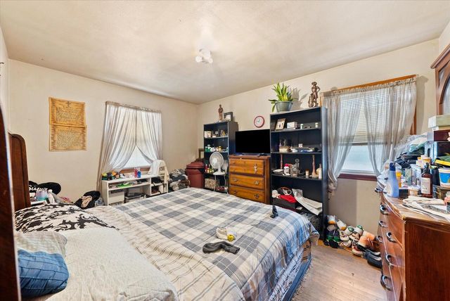 2977 N 61st STREET, Milwaukee, WI 53210