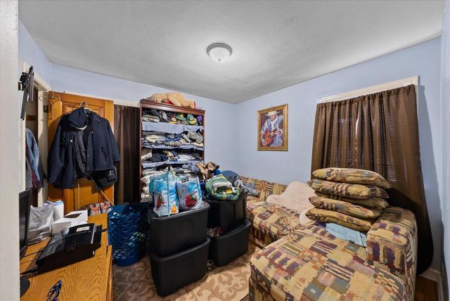 2977 N 61st STREET, Milwaukee, WI 53210