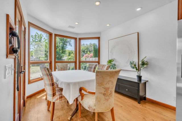 4308 G St, Sacramento, CA 95819