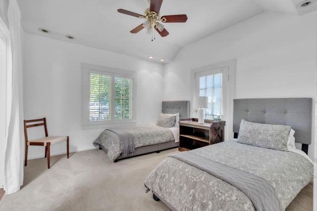 4308 G St, Sacramento, CA 95819