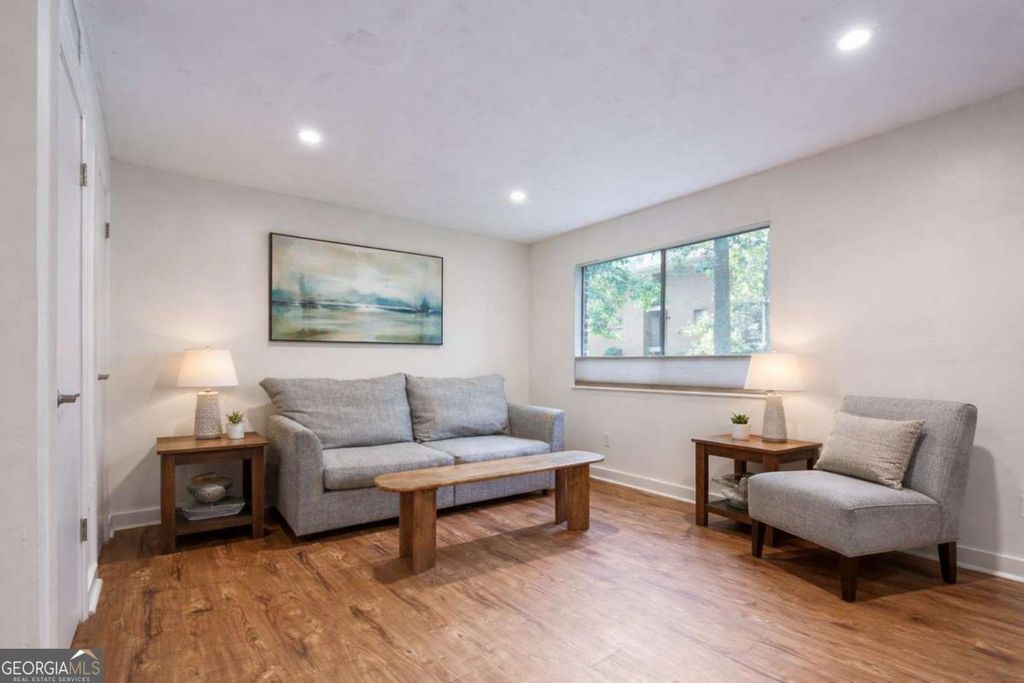 1133 Clairemont Avenue D, Decatur, GA 30030