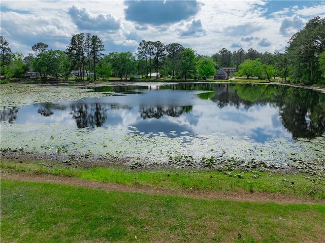 2615 Winchester Road, Waycross, GA 31501