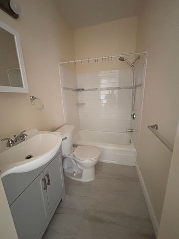 9 Ward St 3, Lynn, MA 01902
