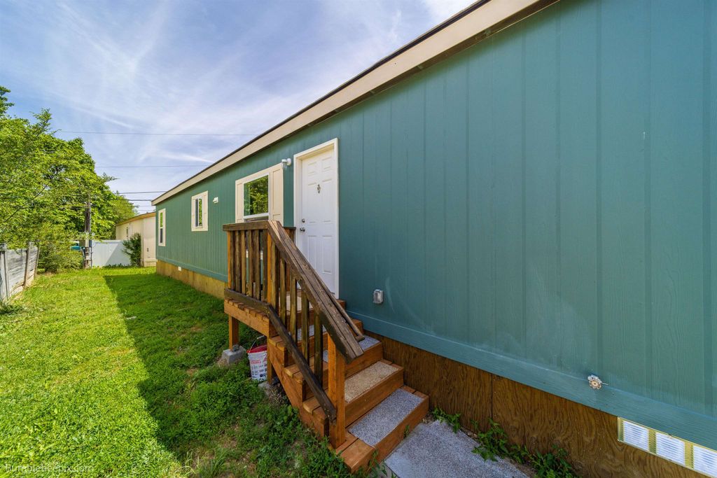 11920 E Mansfield Ave, Spokane Valley, WA 99206 photo 3