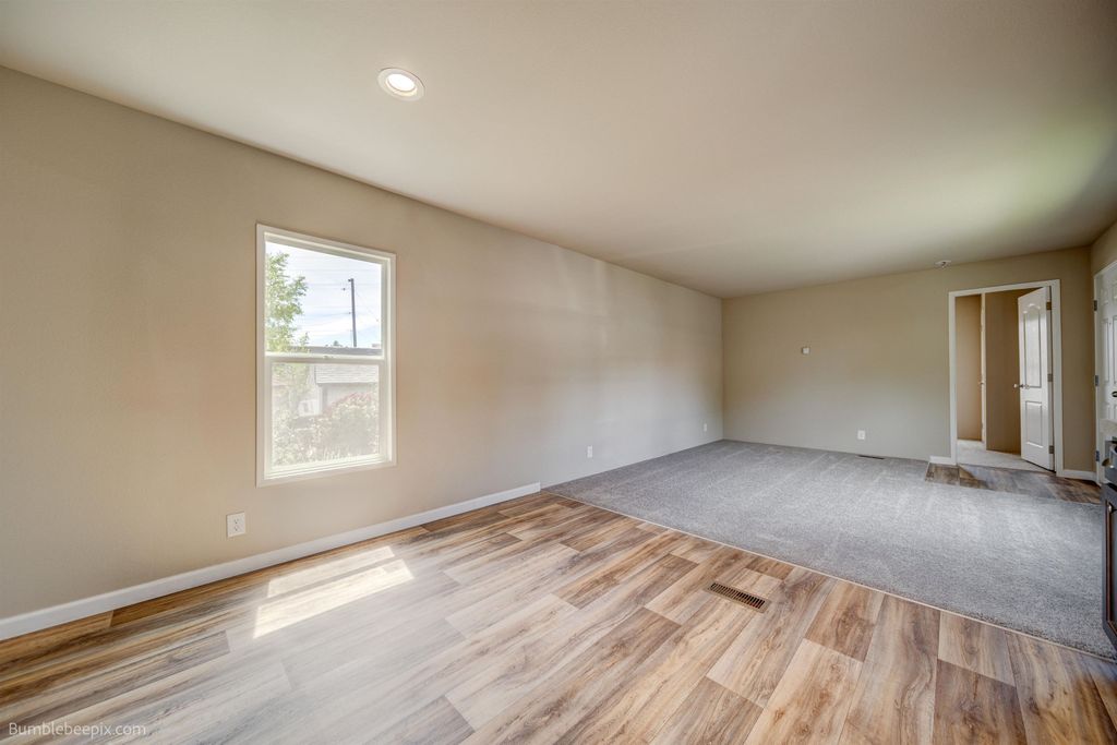 11920 E Mansfield Ave, Spokane Valley, WA 99206 photo 7