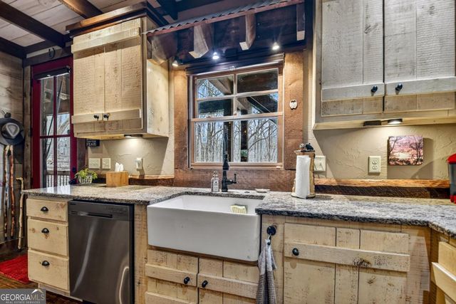 389 Toccoa Preserve Lane 7, Blue Ridge, GA 30513