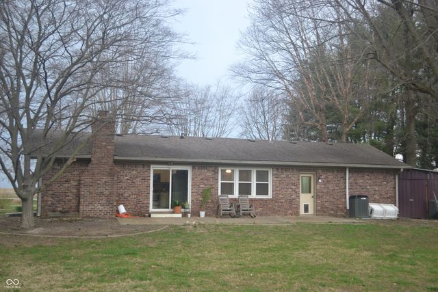 1111 W 400 N, Greenfield, IN 46140