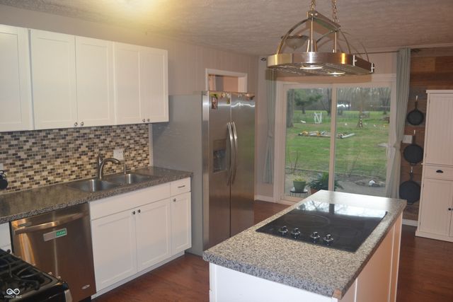 1111 W 400 N, Greenfield, IN 46140