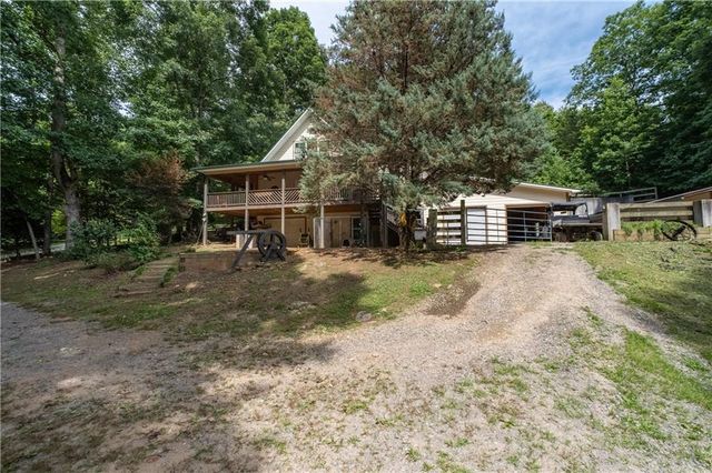 215 Dunn Mill Creek rd, Blue Ridge, GA 30513