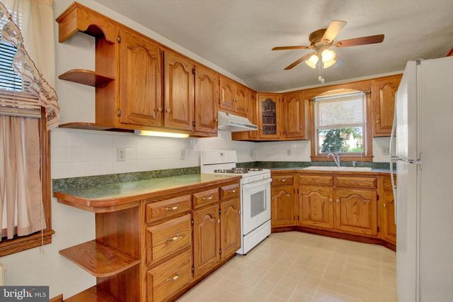 611 SOUTH ST, Mcsherrystown, PA 17344