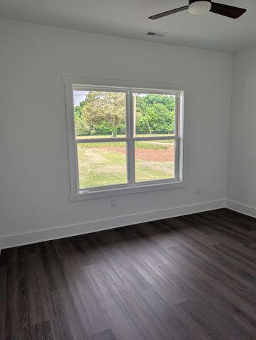 315 Zion Hill Rd, Unionville, TN 37180