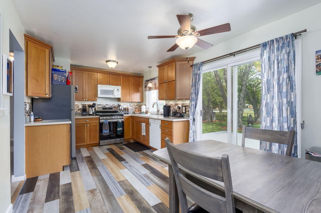 2458 Milverton Road, Troy, MI 48083
