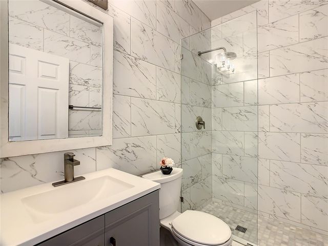 223 KNOLLWOOD DRIVE, Davenport, FL 33837