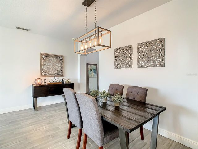 223 KNOLLWOOD DRIVE, Davenport, FL 33837