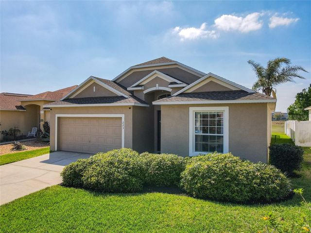 223 KNOLLWOOD DRIVE, Davenport, FL 33837
