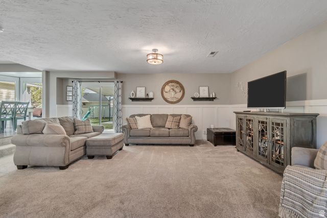 2587 SILVER CREEK DR, Riverton, UT 84065