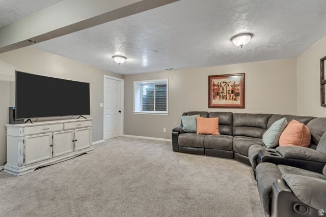 2587 SILVER CREEK DR, Riverton, UT 84065