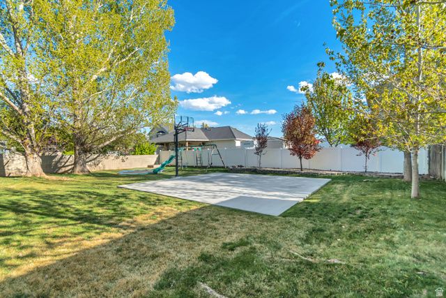 2587 SILVER CREEK DR, Riverton, UT 84065