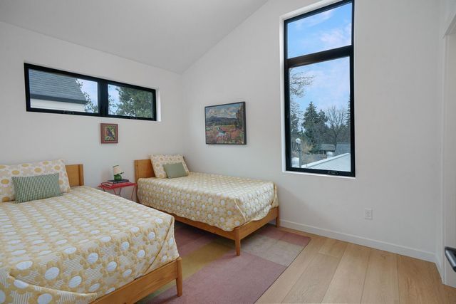641 NE Marshall Avenue, Bend, OR 97701