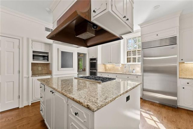 1885 Lake Warner Road, Gainesville, GA 30501