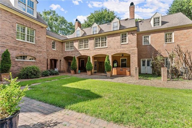 1885 Lake Warner Road, Gainesville, GA 30501