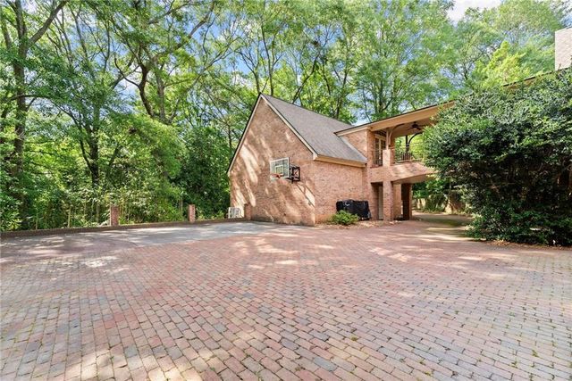 1885 Lake Warner Road, Gainesville, GA 30501