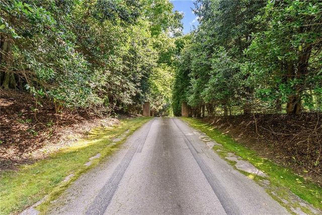 1885 Lake Warner Road, Gainesville, GA 30501