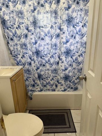 5328 SW 18TH ST, Hollywood, FL 33023