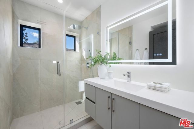 4557 Camellia Avenue, Studio City (los Angeles), CA 91602