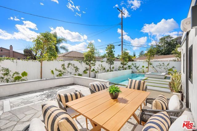 4557 Camellia Avenue, Studio City (los Angeles), CA 91602