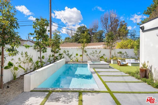 4557 Camellia Avenue, Studio City (los Angeles), CA 91602