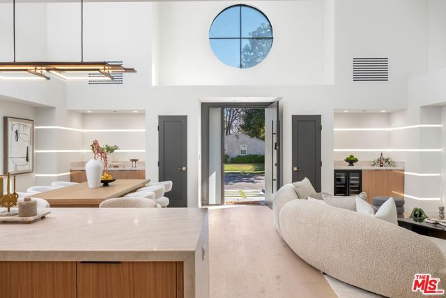 4557 Camellia Avenue, Studio City (los Angeles), CA 91602