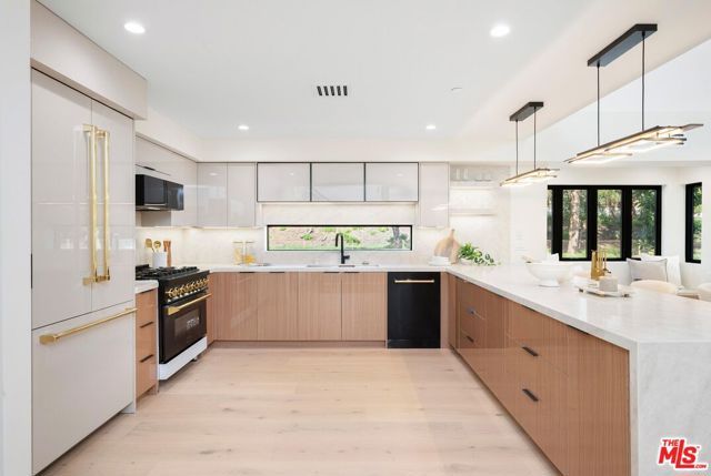 4557 Camellia Avenue, Studio City (los Angeles), CA 91602