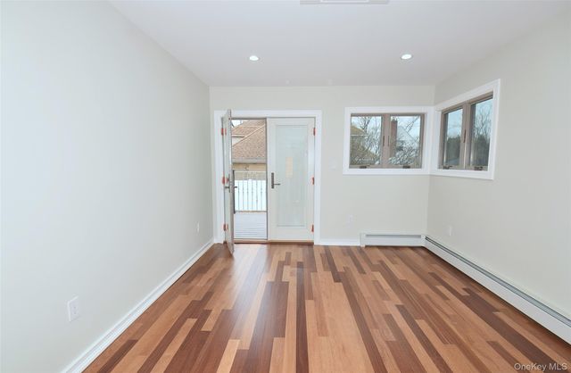 86-16 262nd Street, Floral Park, NY 11001