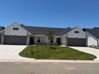 809 N Rainbow Lake St, Wichita, KS 67235