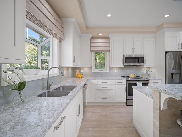 371 Pualoa Nani Pl Lot 24, Kihei, HI 96753