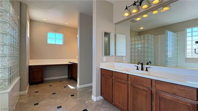 8572 Benidorm Avenue, Las Vegas, NV 89178