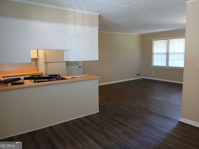 8247 Spillers Drive SW, Covington, GA 30014