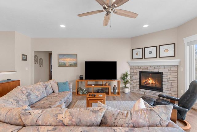 3571 BLACK SHEEP WAY, Green Bay, WI 54311