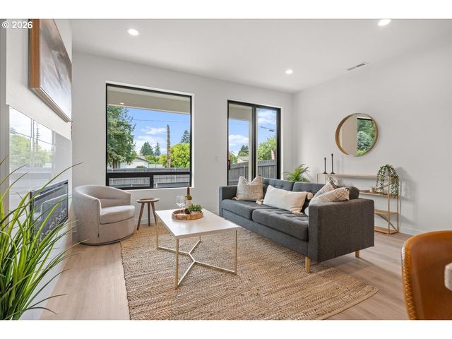 5008 Ne 113TH Loop, Vancouver, WA 98686