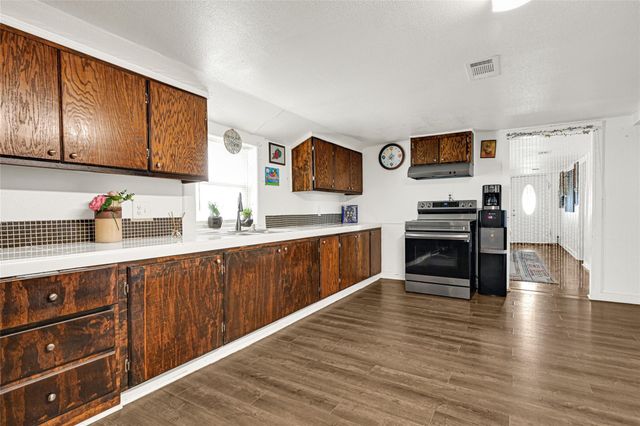 17822 Garland Avenue, Pledger, TX 77420