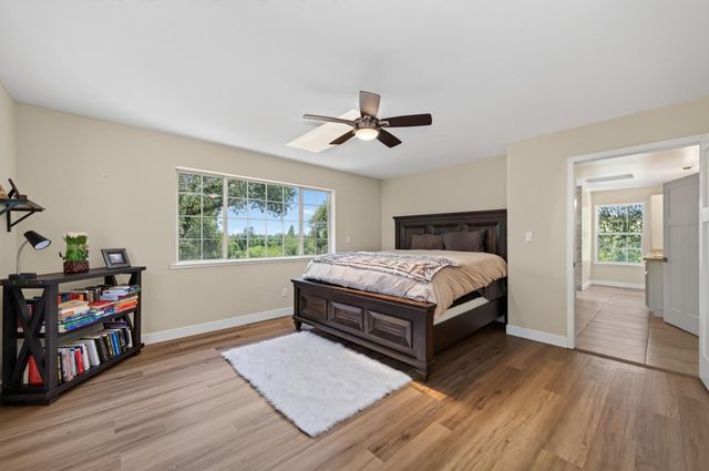 4900 Knottingham Rd, Diamond Springs, CA 95619