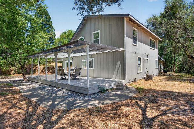 4900 Knottingham Rd, Diamond Springs, CA 95619