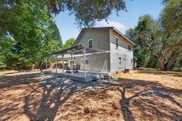 4900 Knottingham Rd, Diamond Springs, CA 95619